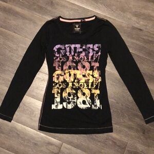 NWOT Guess long sleeve top